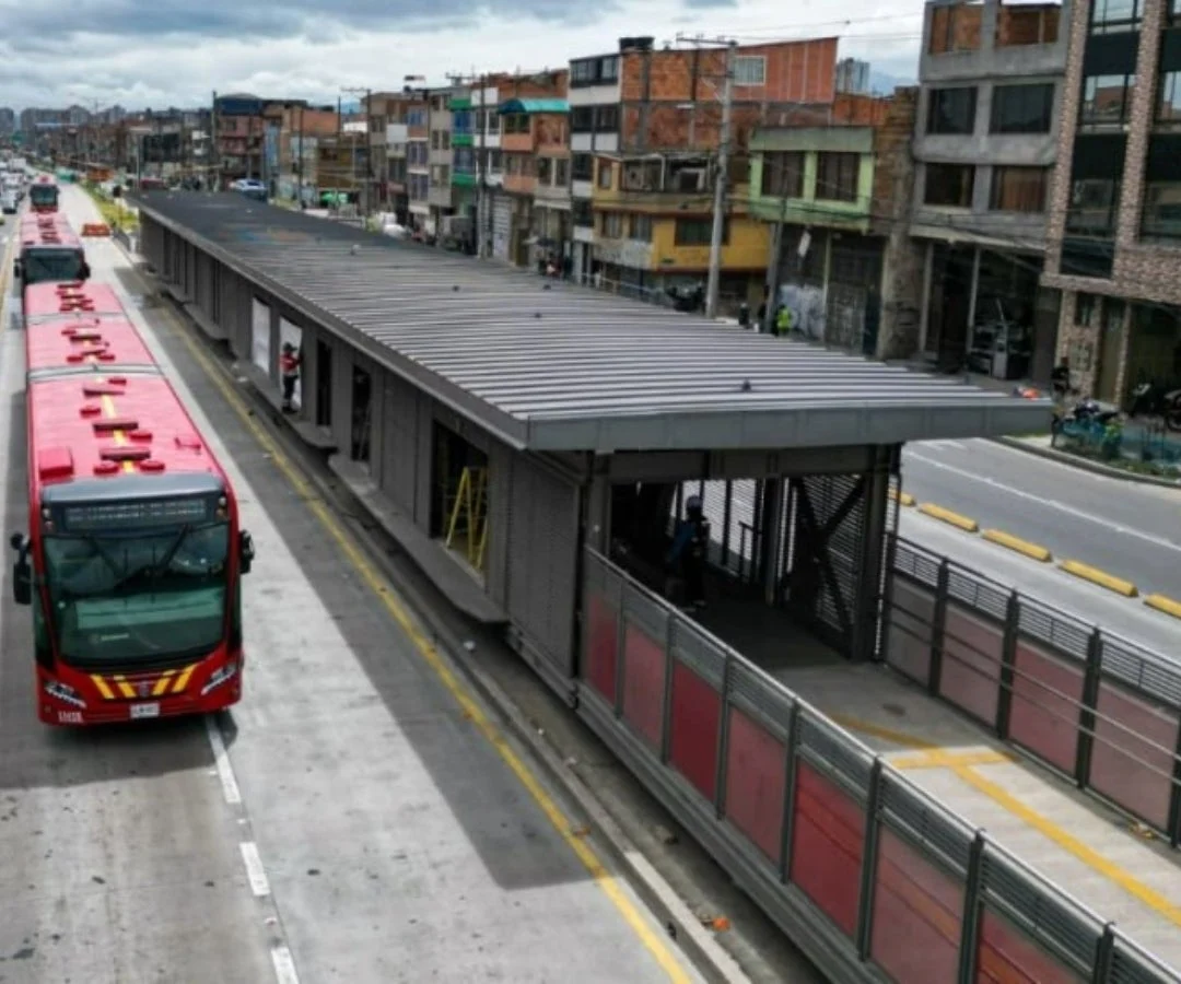 After Two Years of Anticipation, TransMilenio’s Patio Bonito Station Reopens, Transforming Mobility in Southwest Bogotá