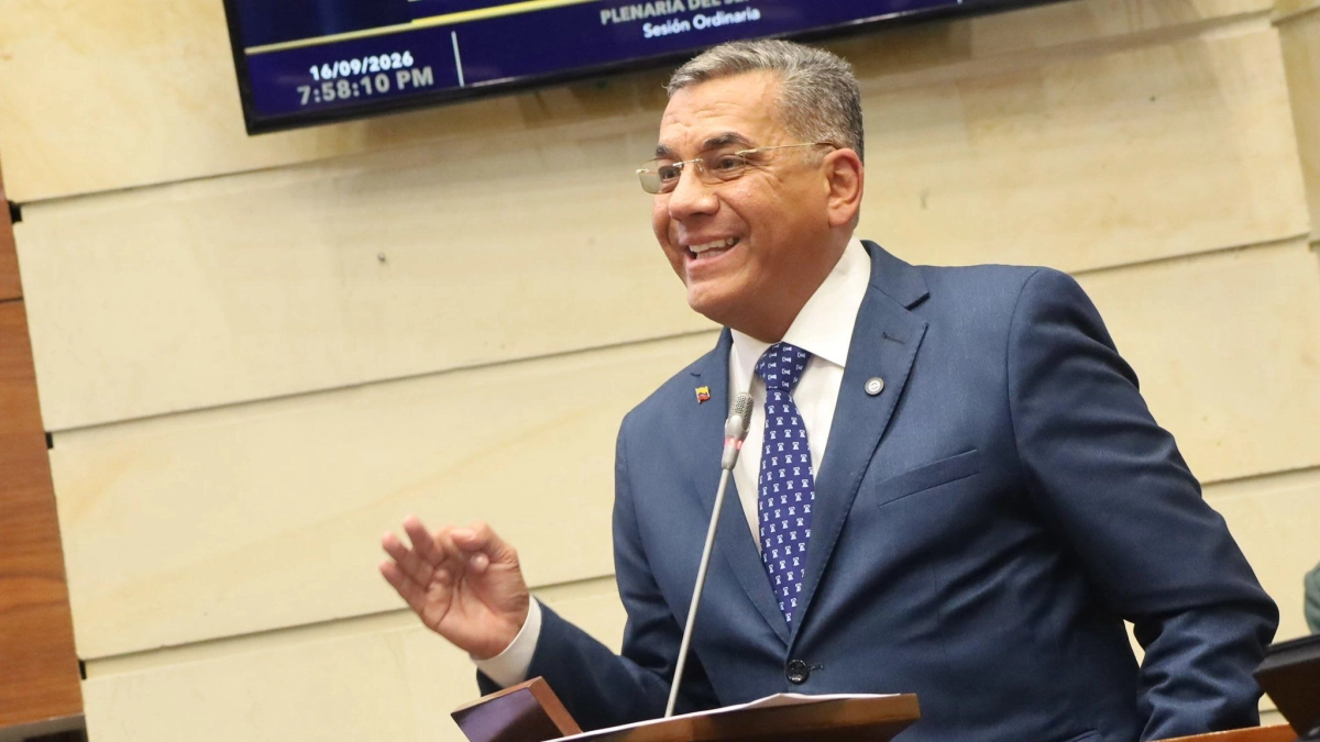 Amidst Congressional Scrutiny, Defense Minister Warns Colombia Faces Threat of Over 30,000 Armed Terrorists